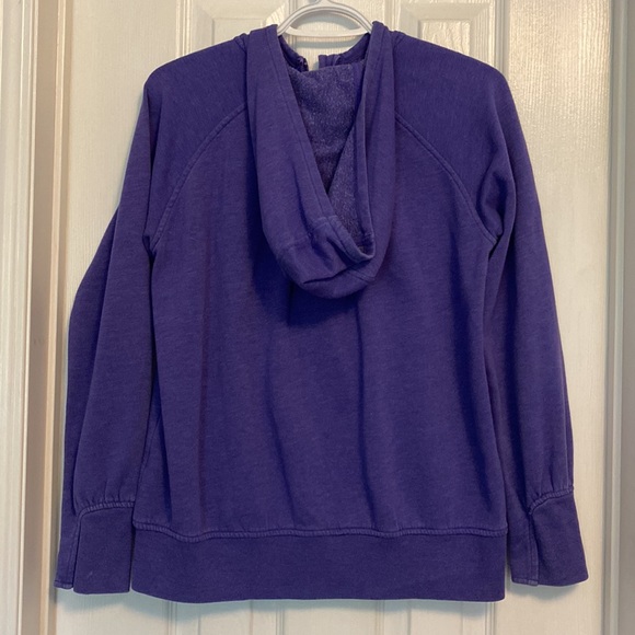 BOGO FREE Gap Hoodie - Picture 4 of 4